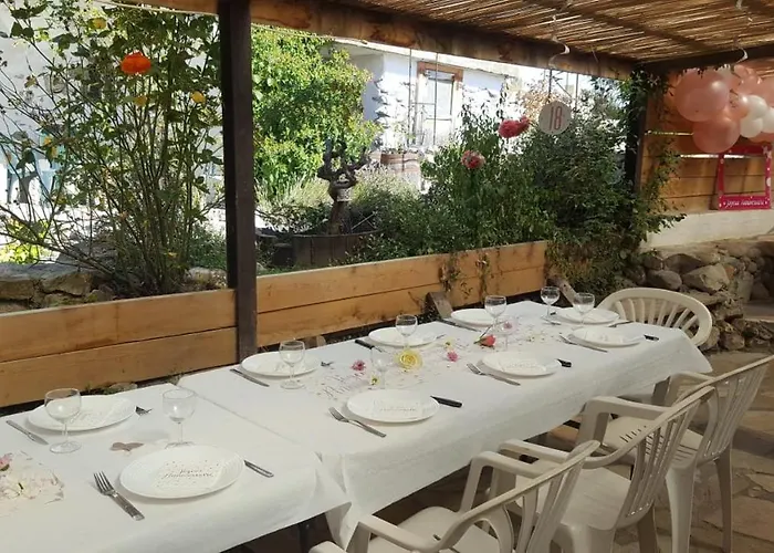 Les Terrasses Du Chatelard Couette-café *